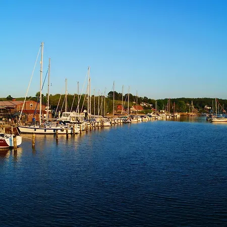 Апартаменти Granitzblick 6 Mit Balkon Und Seeblick Sellin (Rugen)